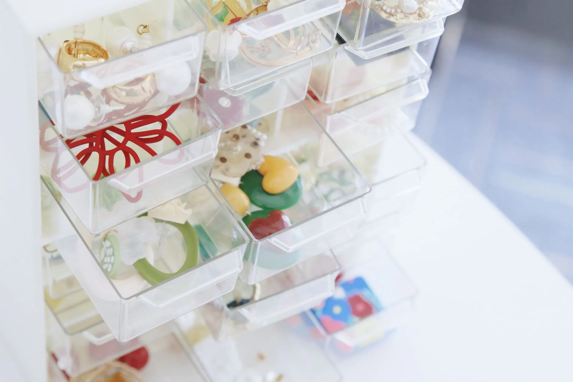 家居科技产品选购指南：智能家居系统与品质家居用品的搭配方案